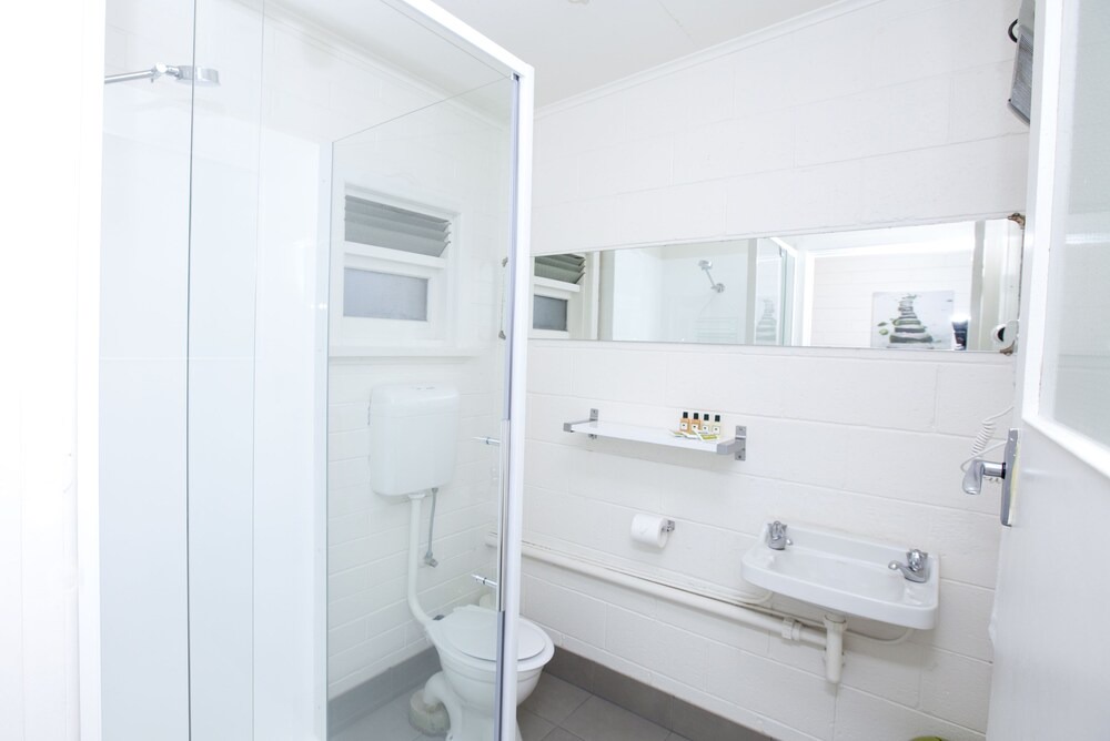 Photo of Bathroom in Alonnah
