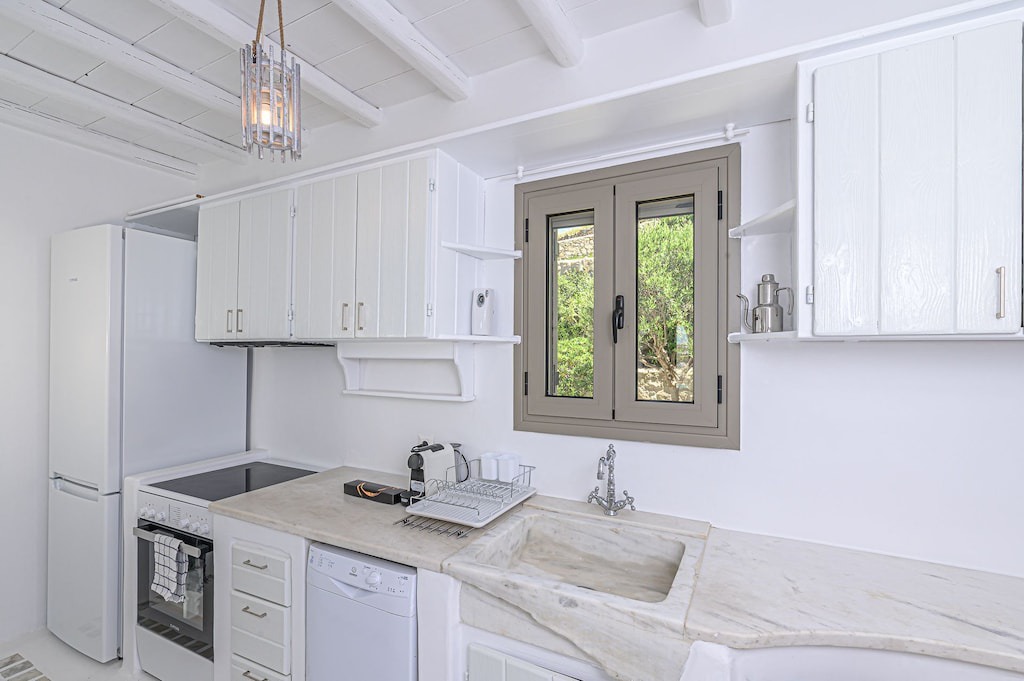 Photo of Kitchen in Psarou