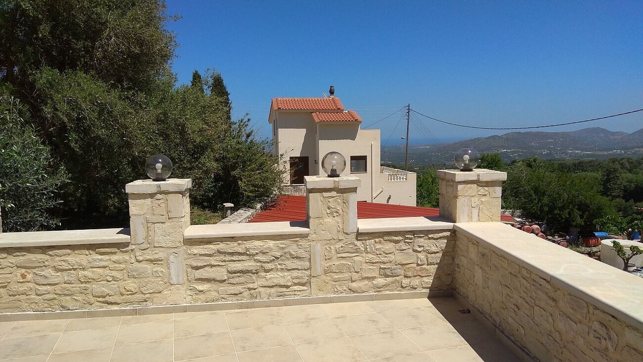 Photo of Patio Balcony in Margarites