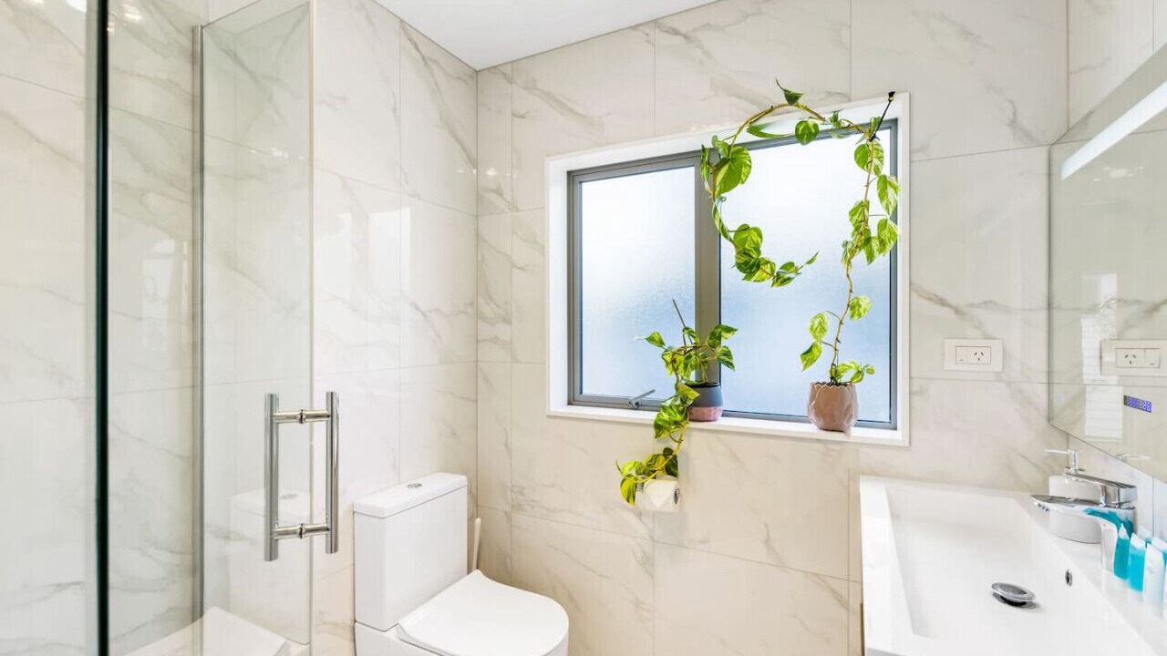 Photo of Bathroom in Hauraki