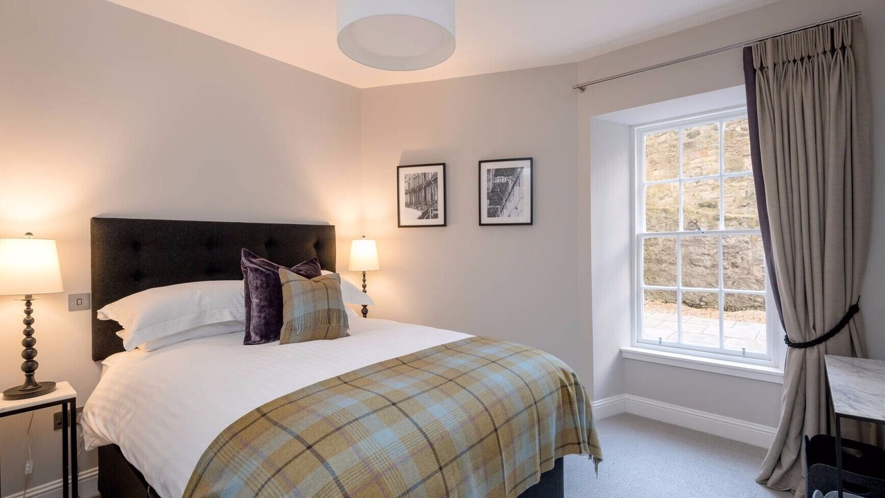 Photo of Bedroom in West End