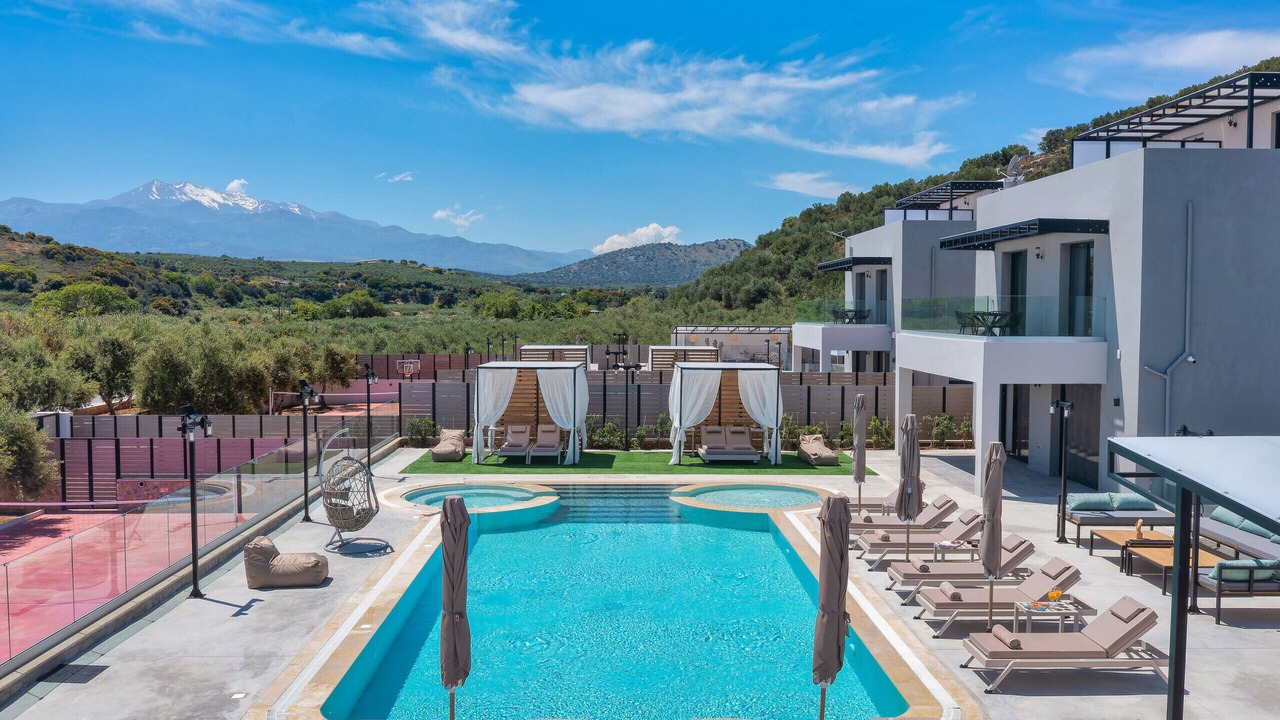 Photo of Outdoor in Roumeli