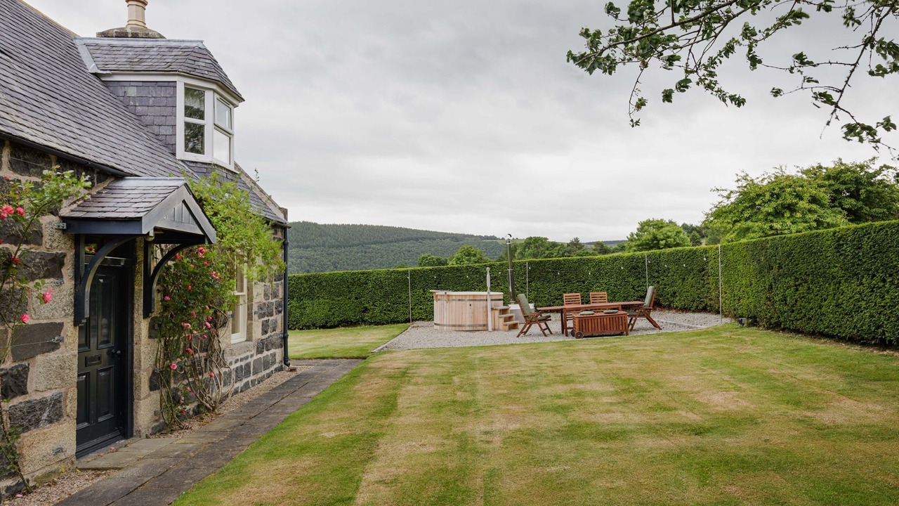 Photo of Outdoor in Huntly