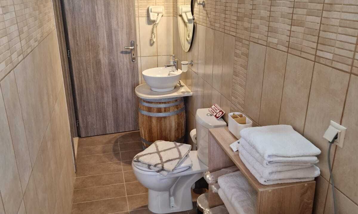 Photo of Bathroom in Kamilari