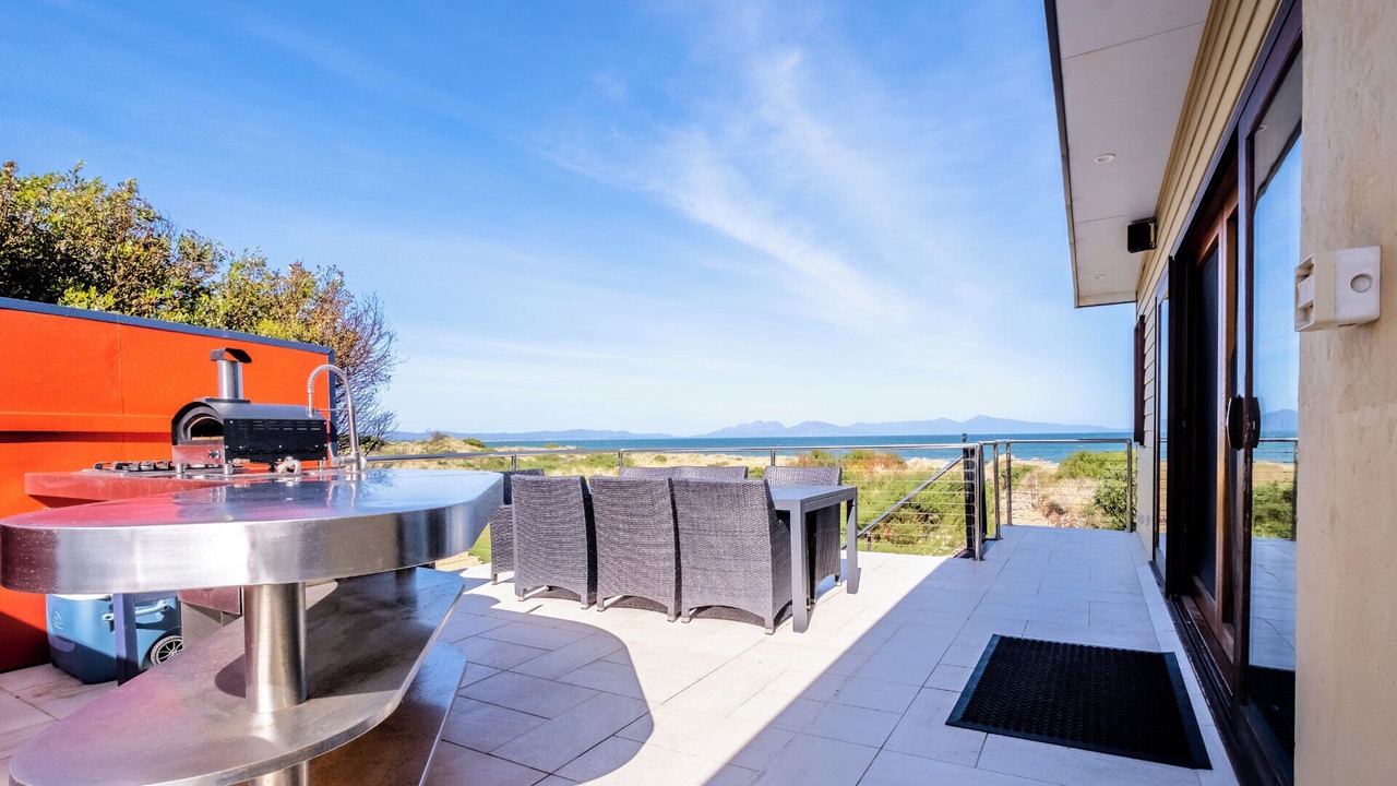 Photo of Outdoor in Dolphin Sands