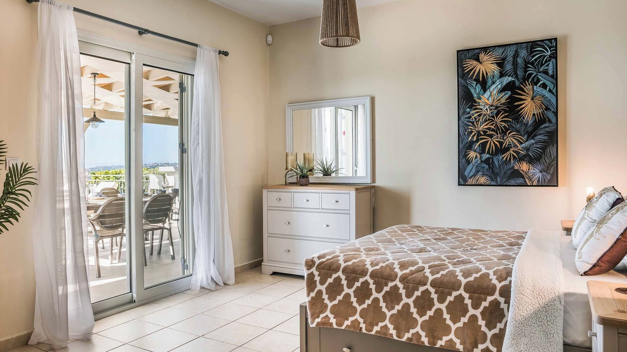 Photo of Bedroom in Mousata