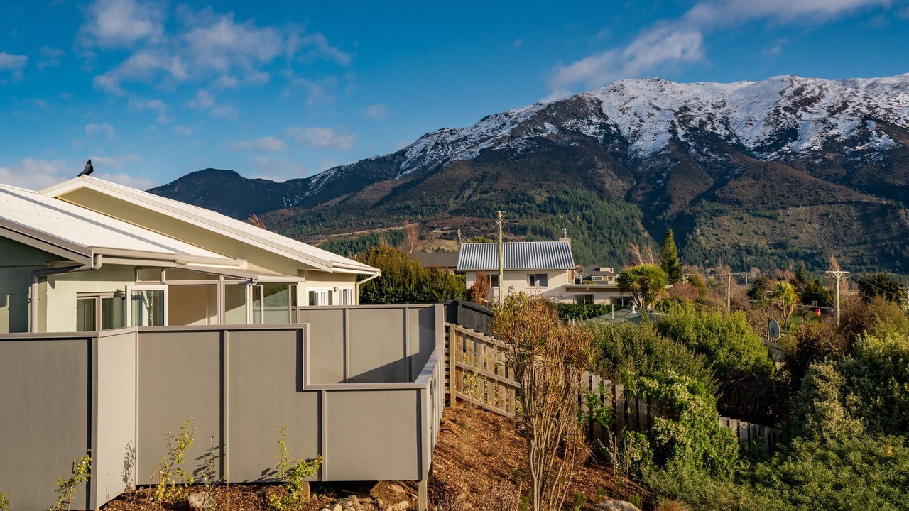 Photo of Outdoor in Lake Hawea