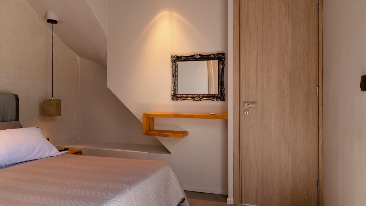 Photo of Bedroom in Chalikeri
