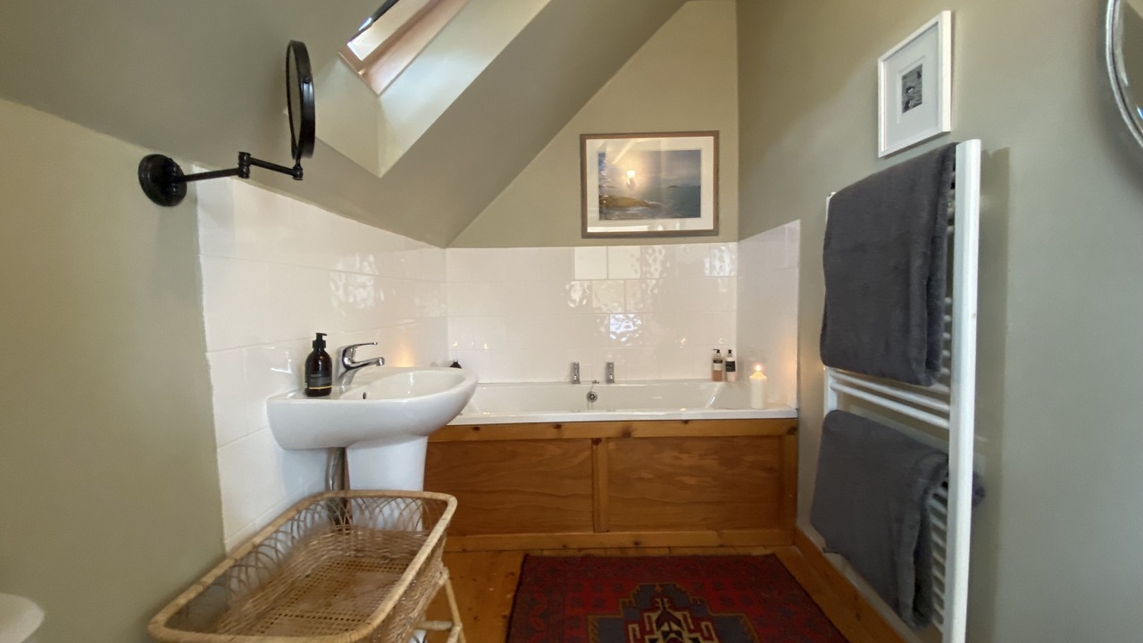 Photo of Bathroom in Ballater