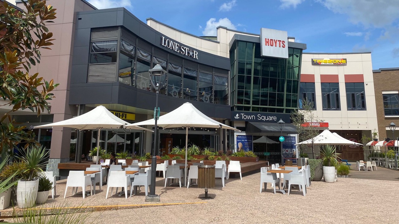 Photo of Outdoor in Whitford