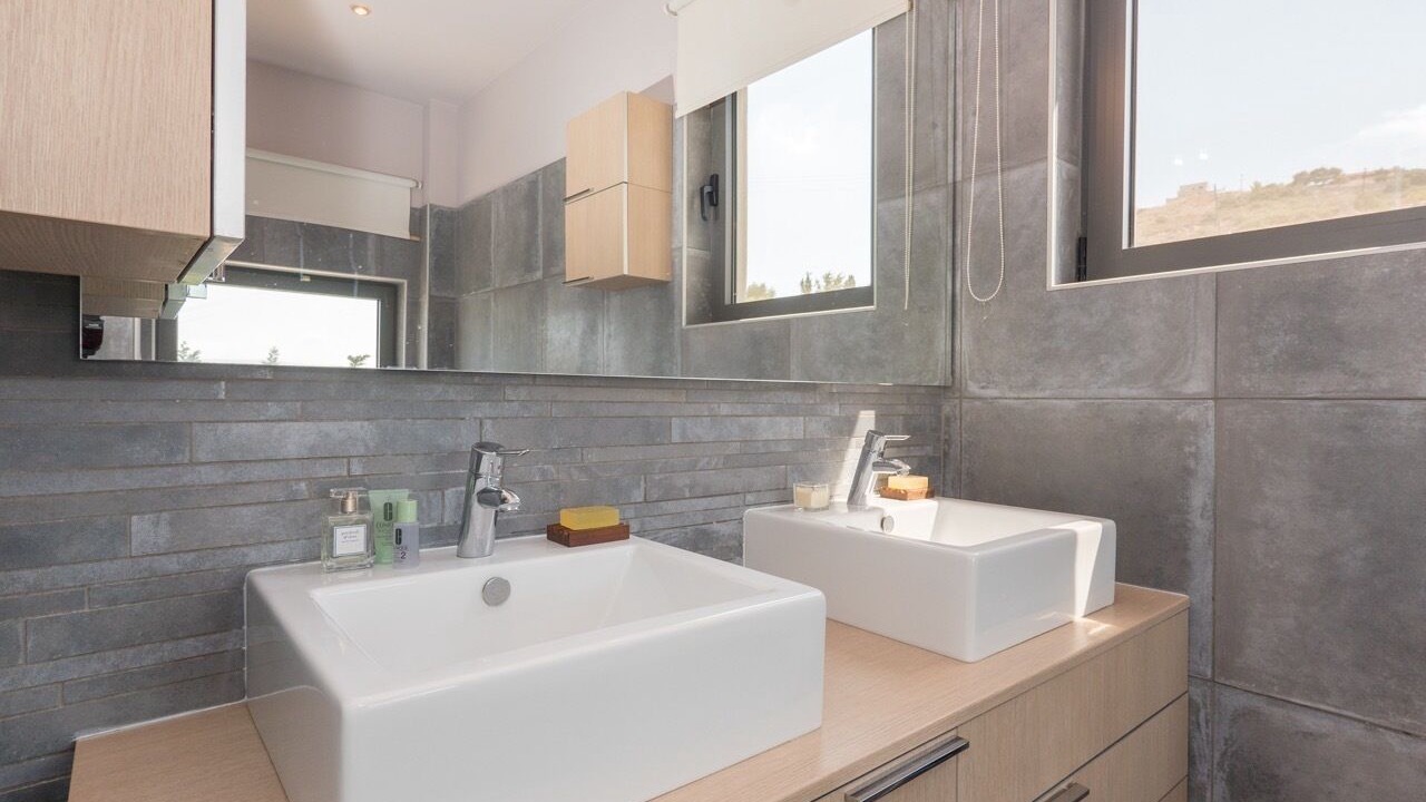 Photo of Bathroom in Sitia