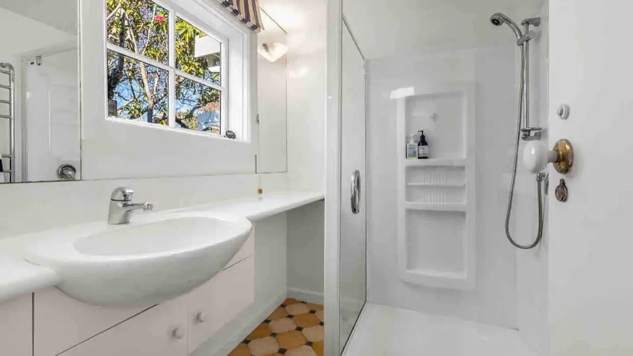 Photo of Bathroom in Raumati Beach