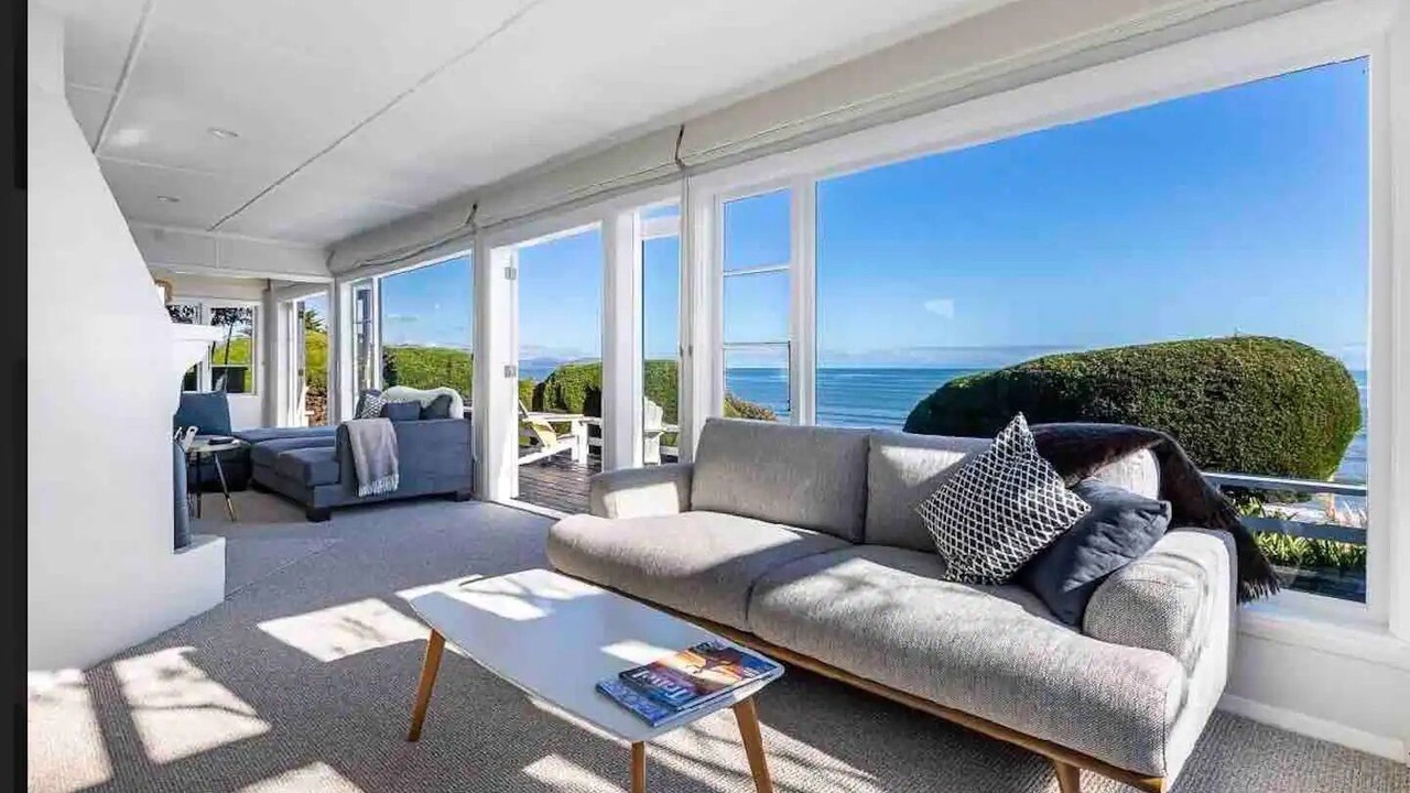 Photo of Livingroom in Raumati Beach