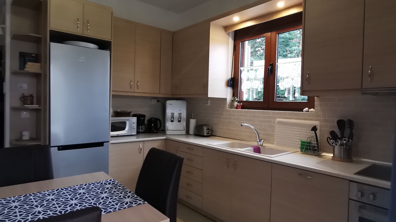 Photo of Kitchen in Roumeli