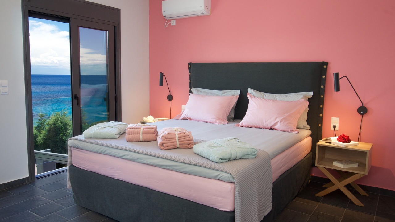 Photo of Bedroom in Skala