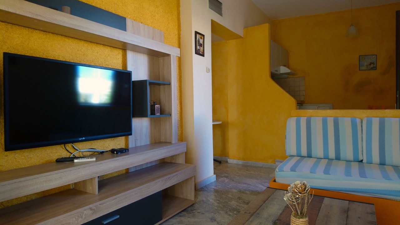 Photo of Livingroom in Platanes