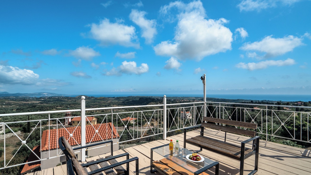 Photo of Patio Balcony in Paliki