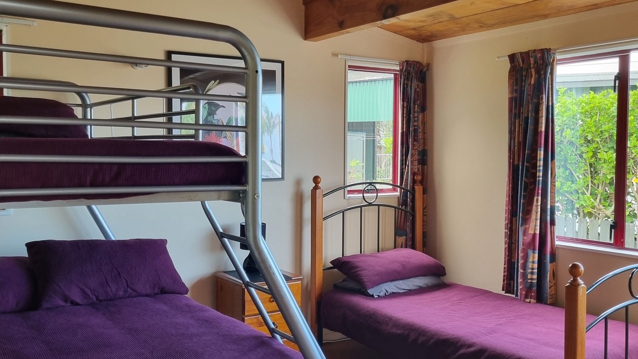 Photo of Bedroom in Omapere