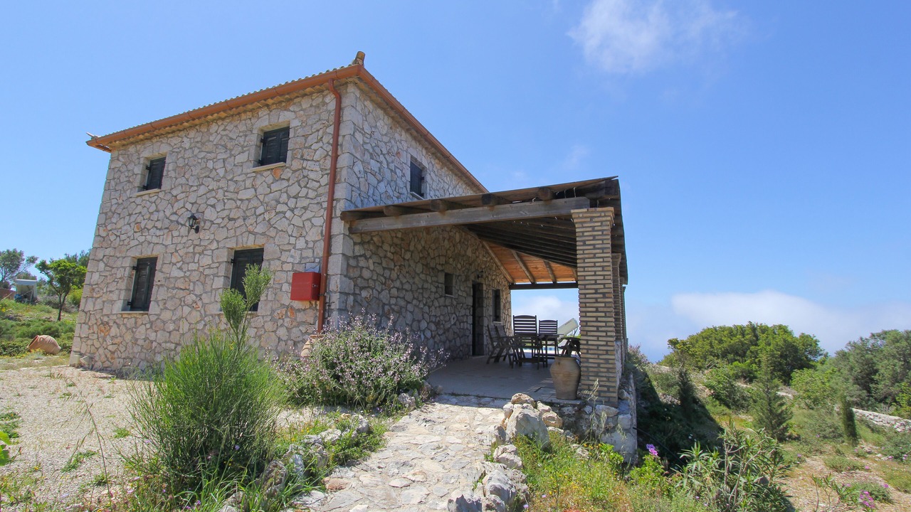 Photo of Outdoor in Ano Volimes