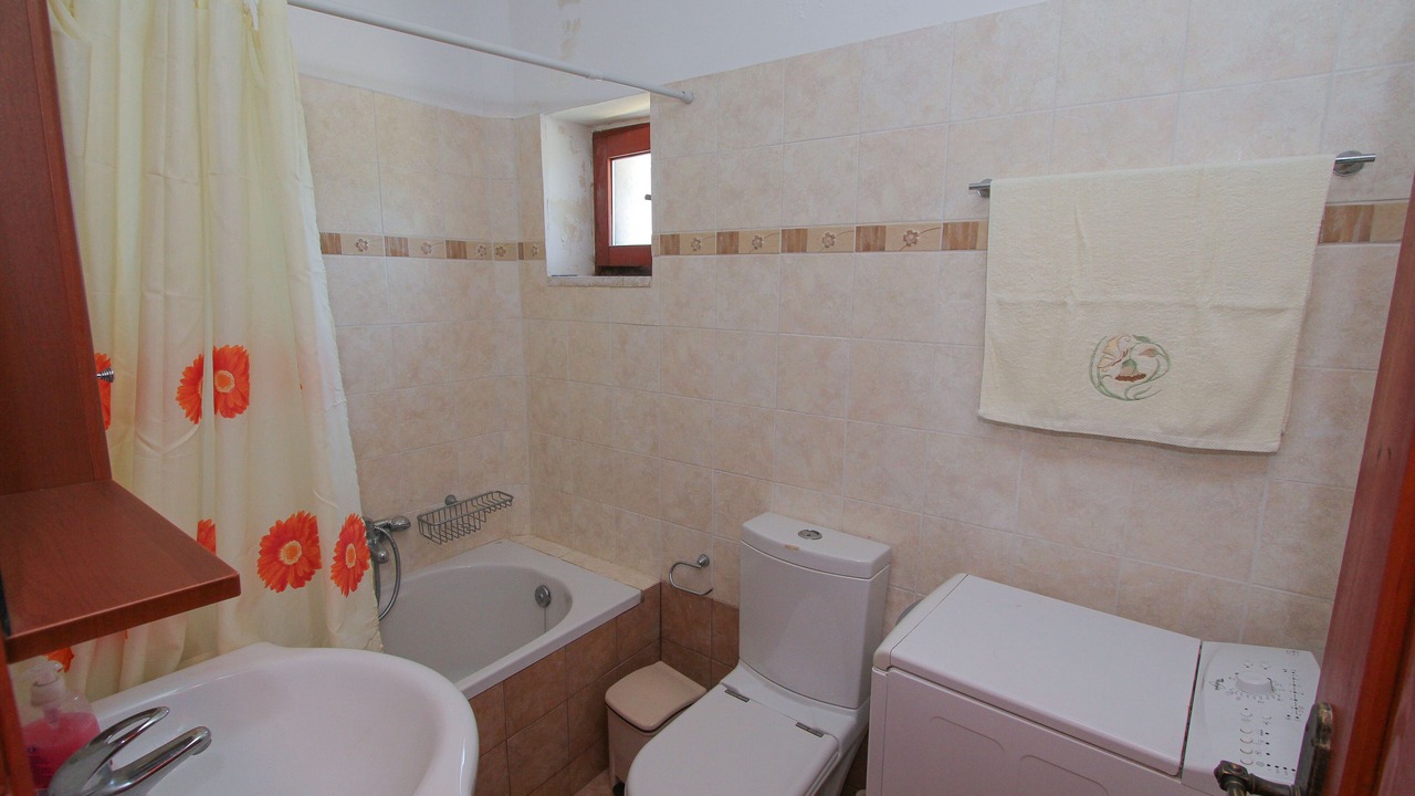 Photo of Bathroom in Elation
