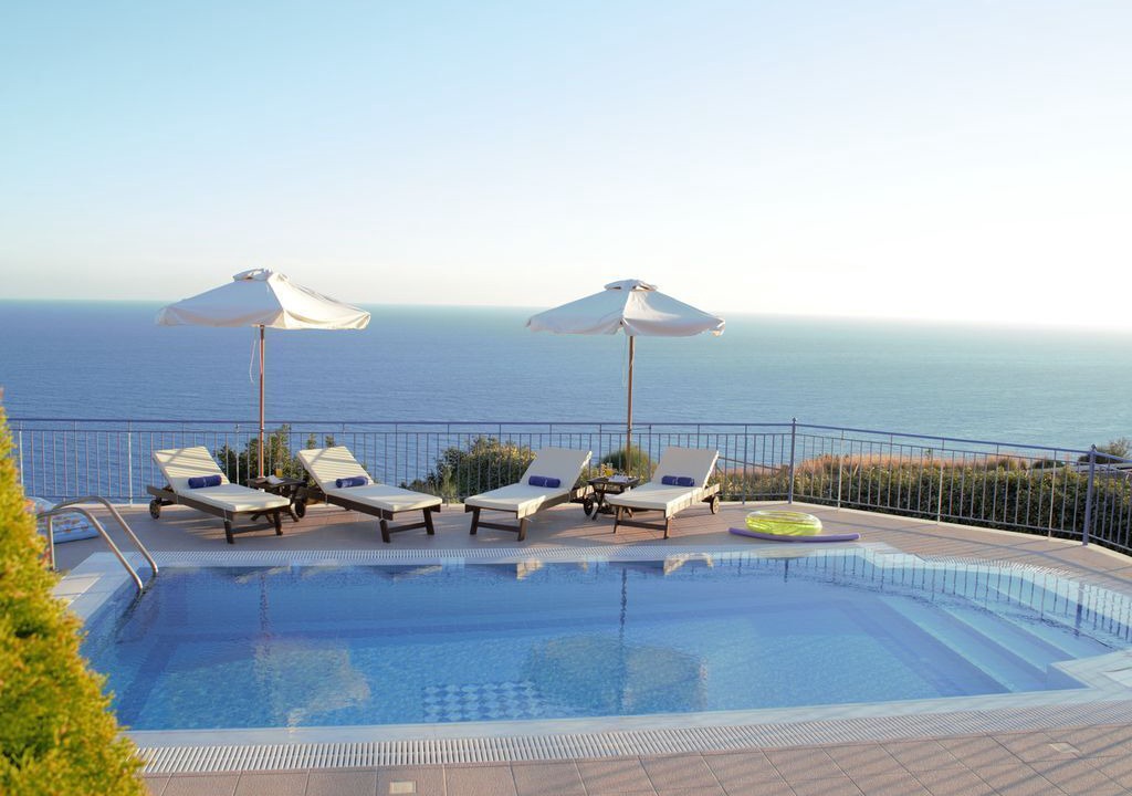 Photo of Outdoor in Plateies