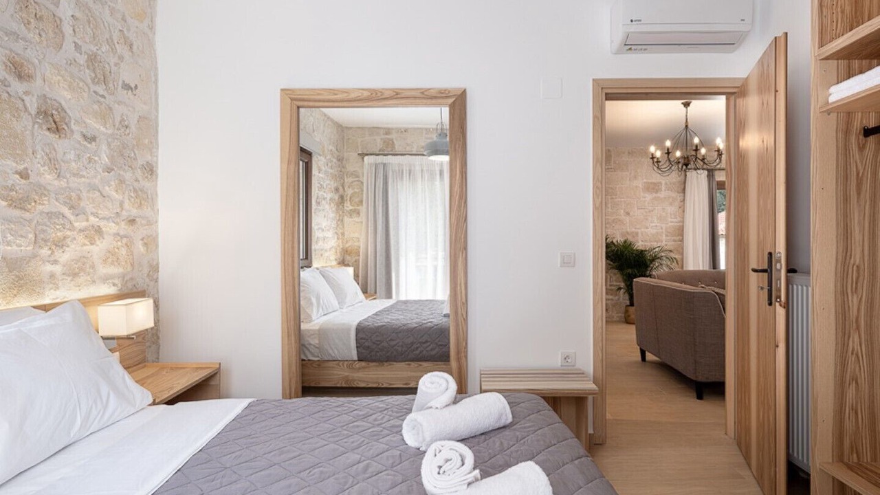 Photo of Bedroom in Theriso