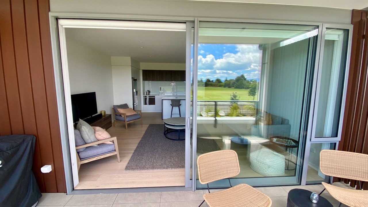 Photo of Patio Balcony in Tahunanui