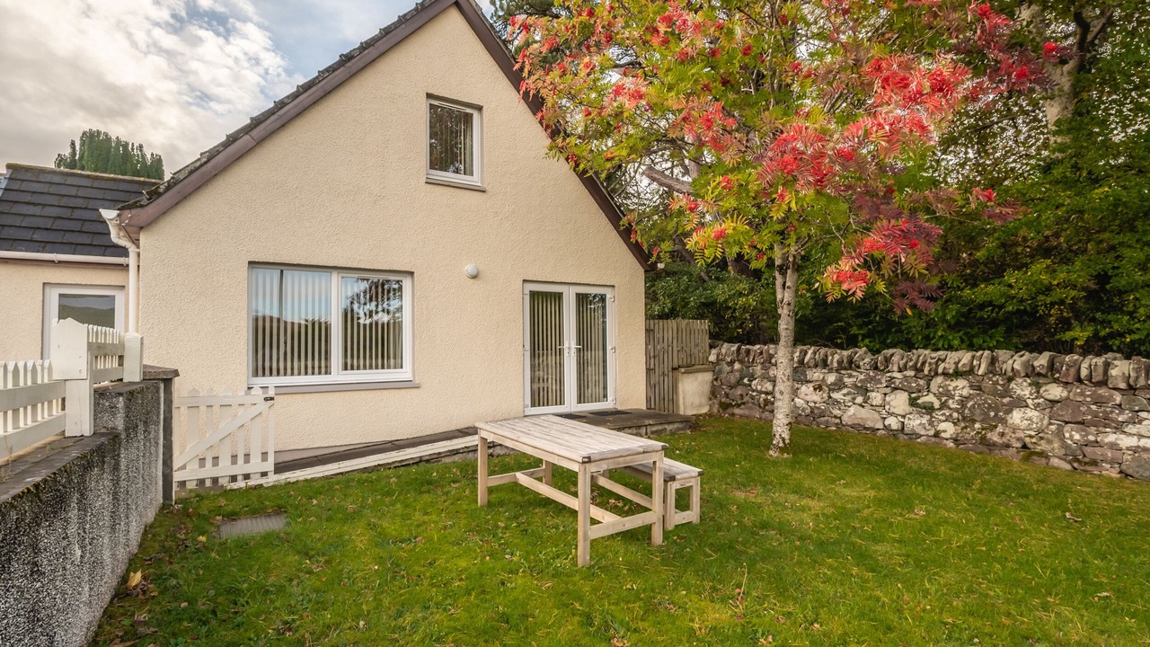 Photo of Patio Balcony in Poolewe
