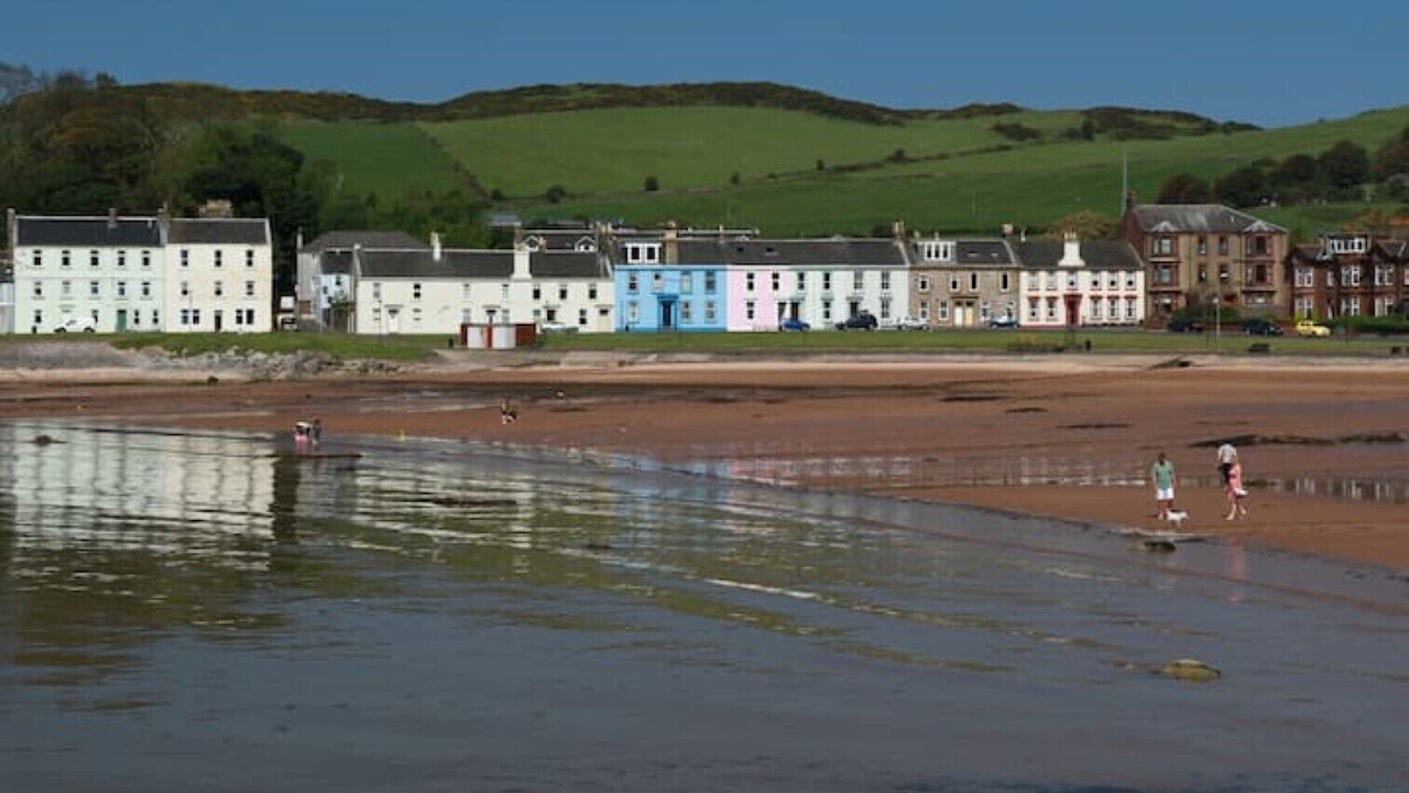 Photo of Others in Millport