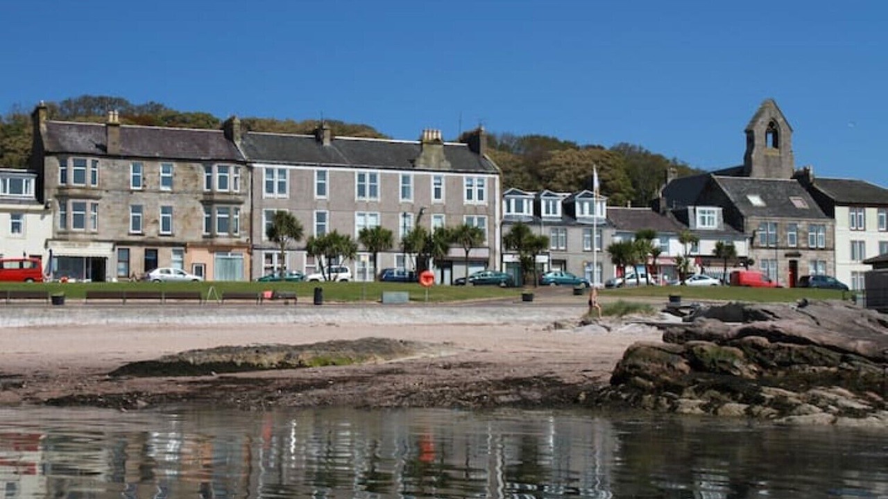 Photo of Others in Millport