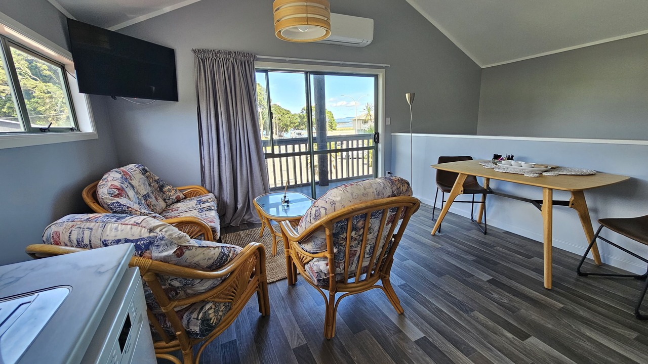 Photo of Livingroom in Maketu