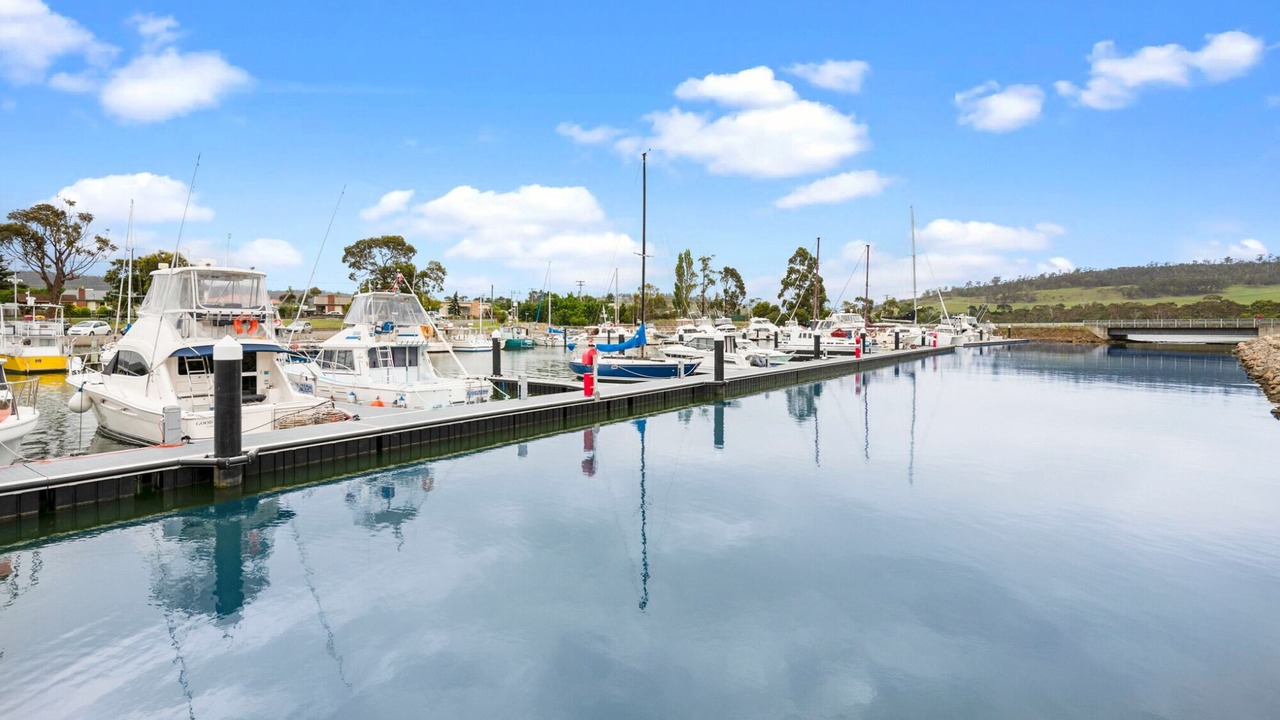Photo of Others in Triabunna