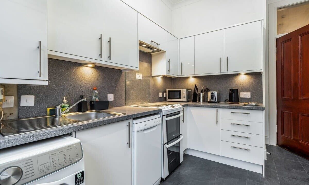 Photo of Kitchen in Glasgow Westend