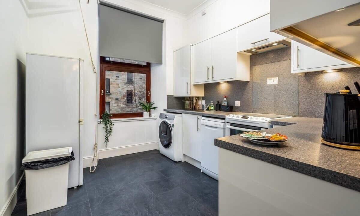 Photo of Kitchen in Glasgow Westend
