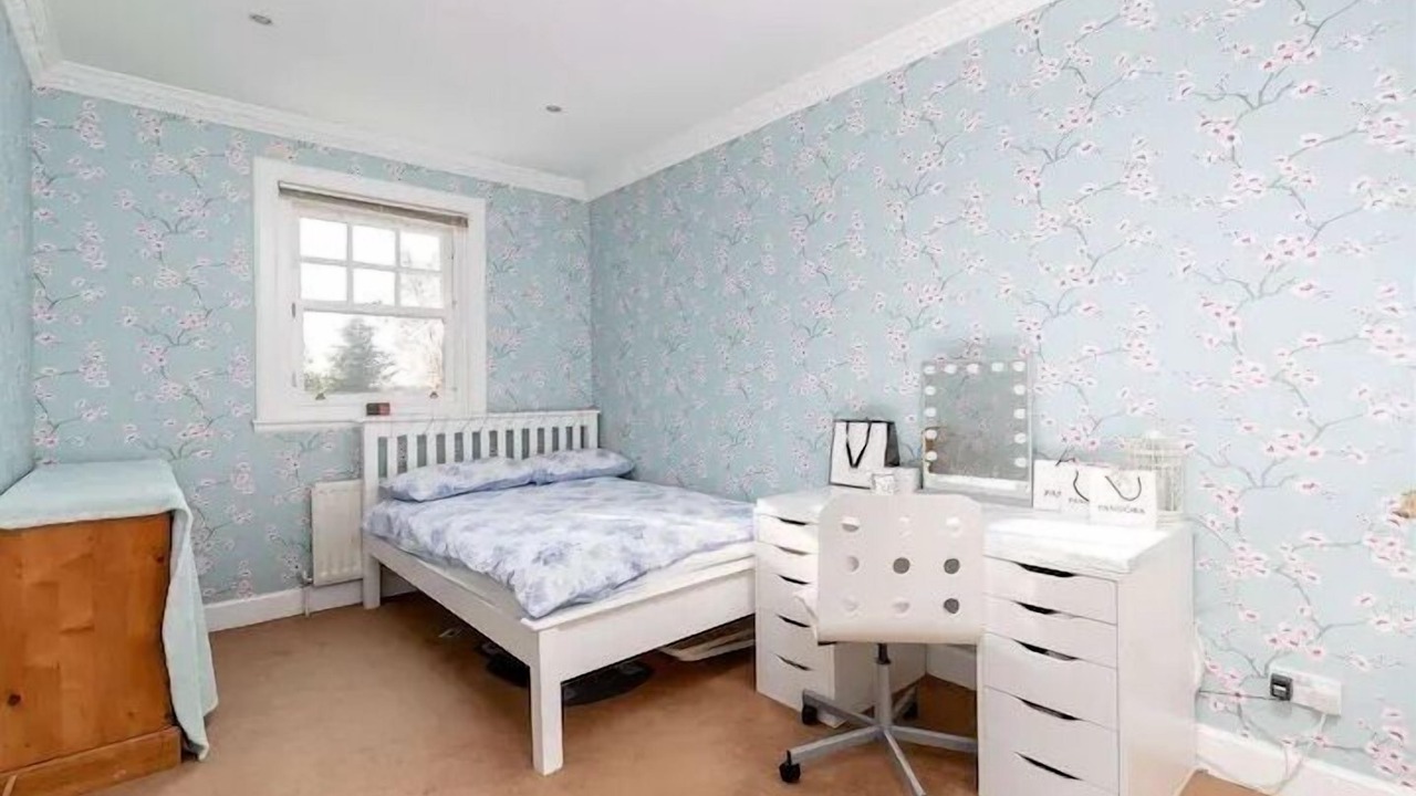 Photo of Bedroom in Musselburgh