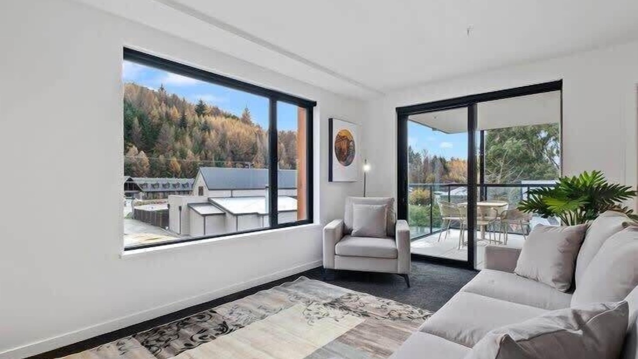Photo of Livingroom in Arthur's Point
