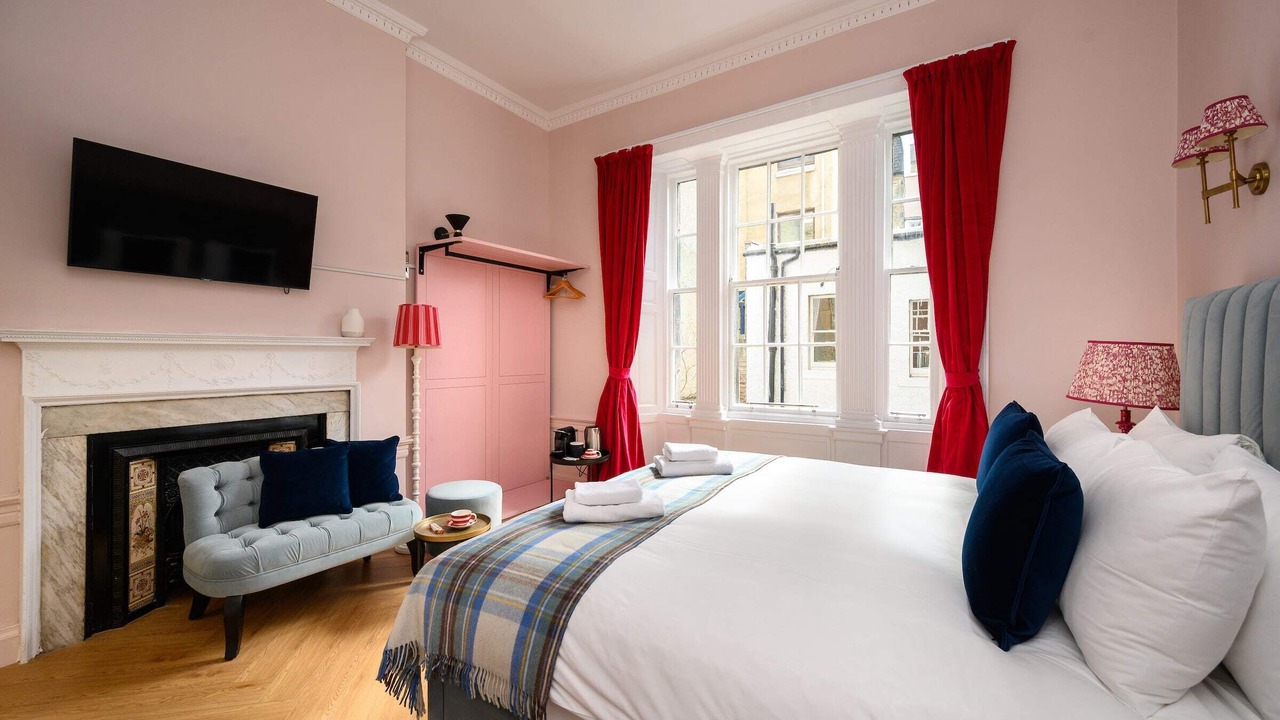Photo of Bedroom in New Town