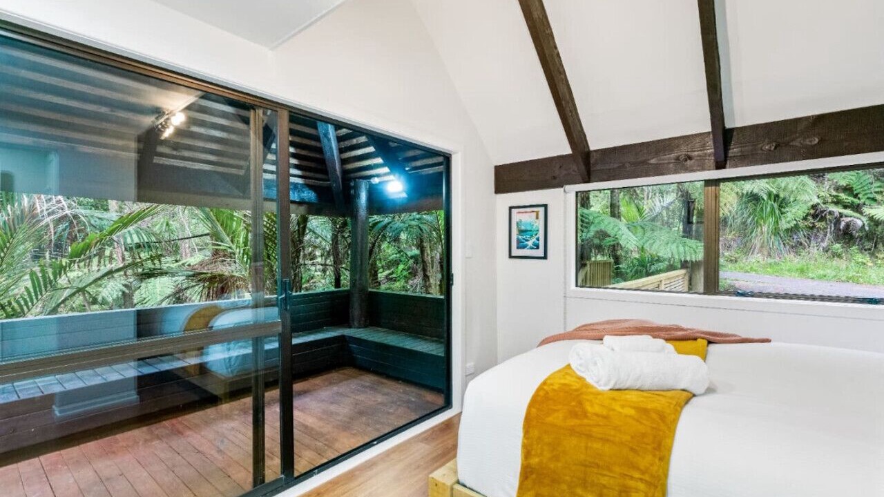 Photo of Bedroom in Titirangi
