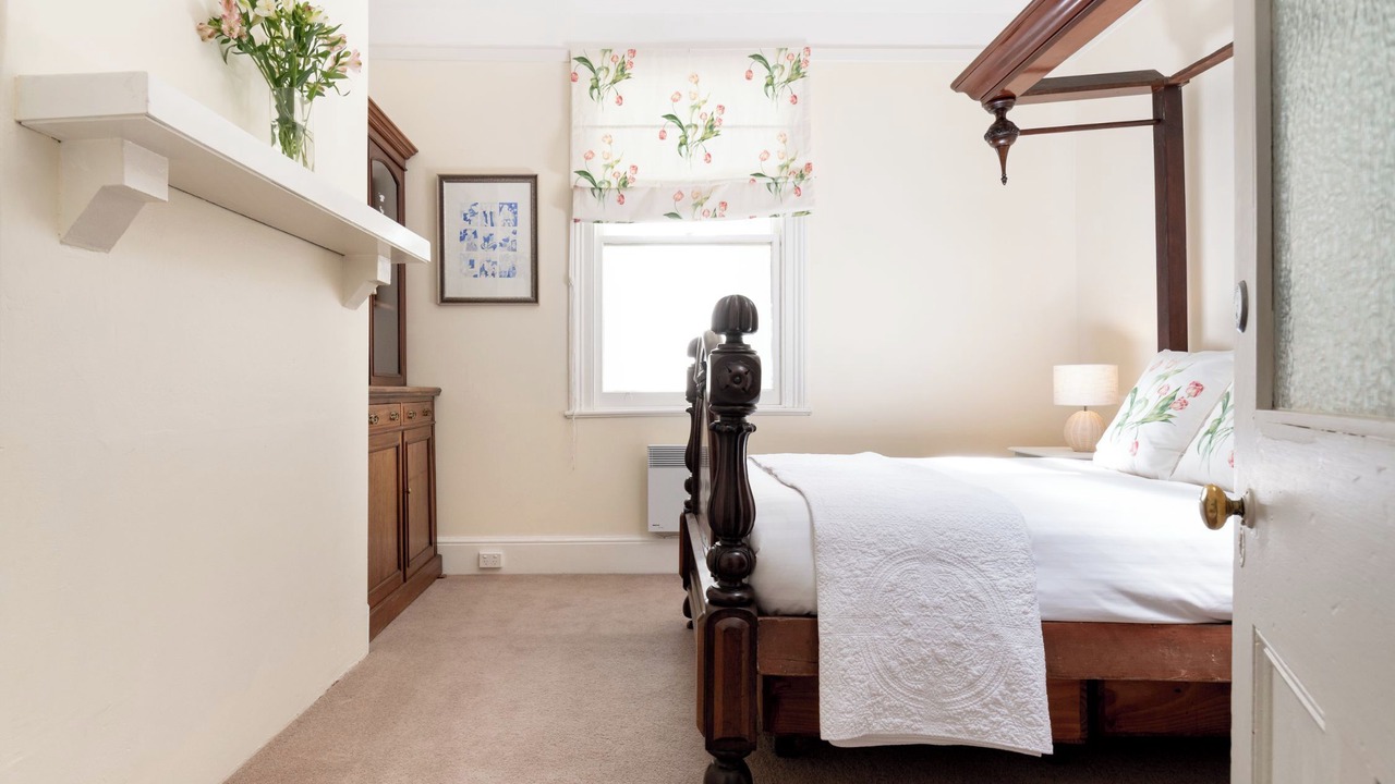 Photo of Bedroom in Launceston CBD