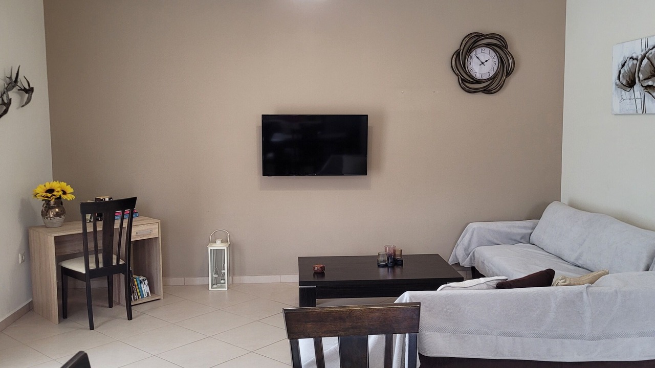 Photo of Livingroom in Karavados