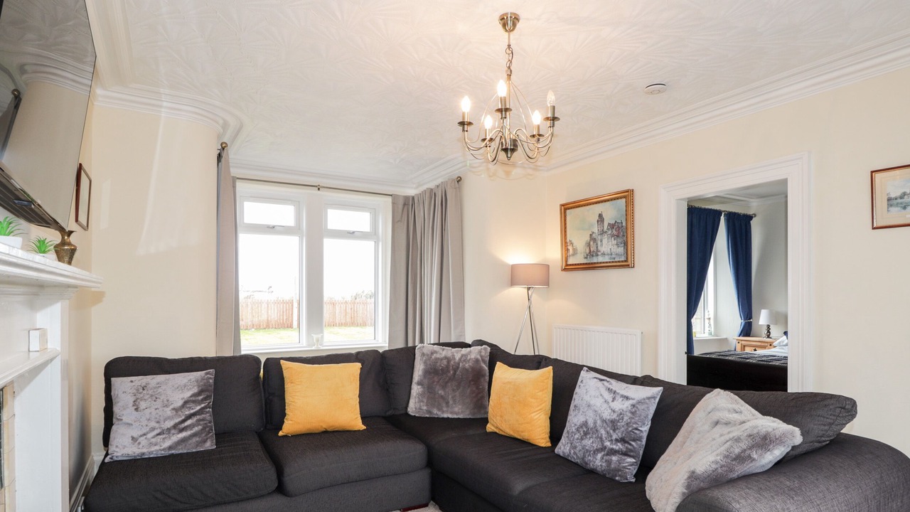 Photo of Livingroom in Fochabers