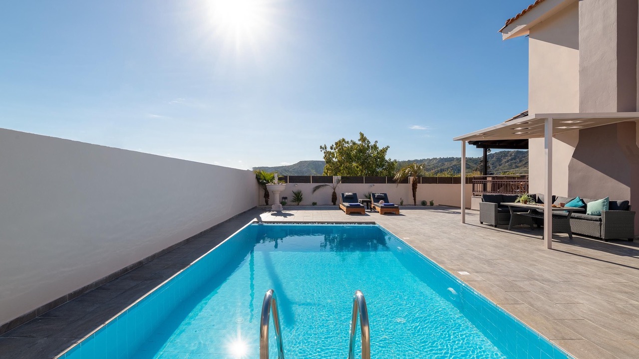 Photo of Outdoor in South Rhodes