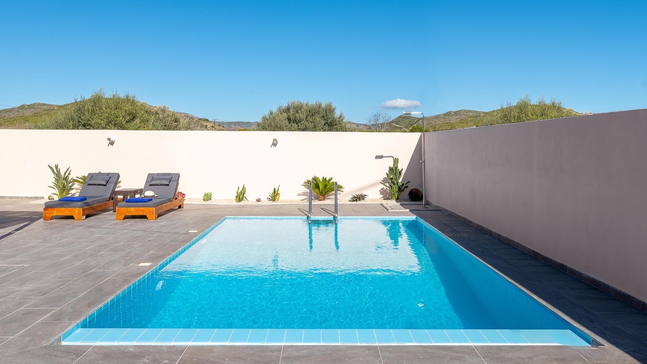 Photo of Outdoor in South Rhodes