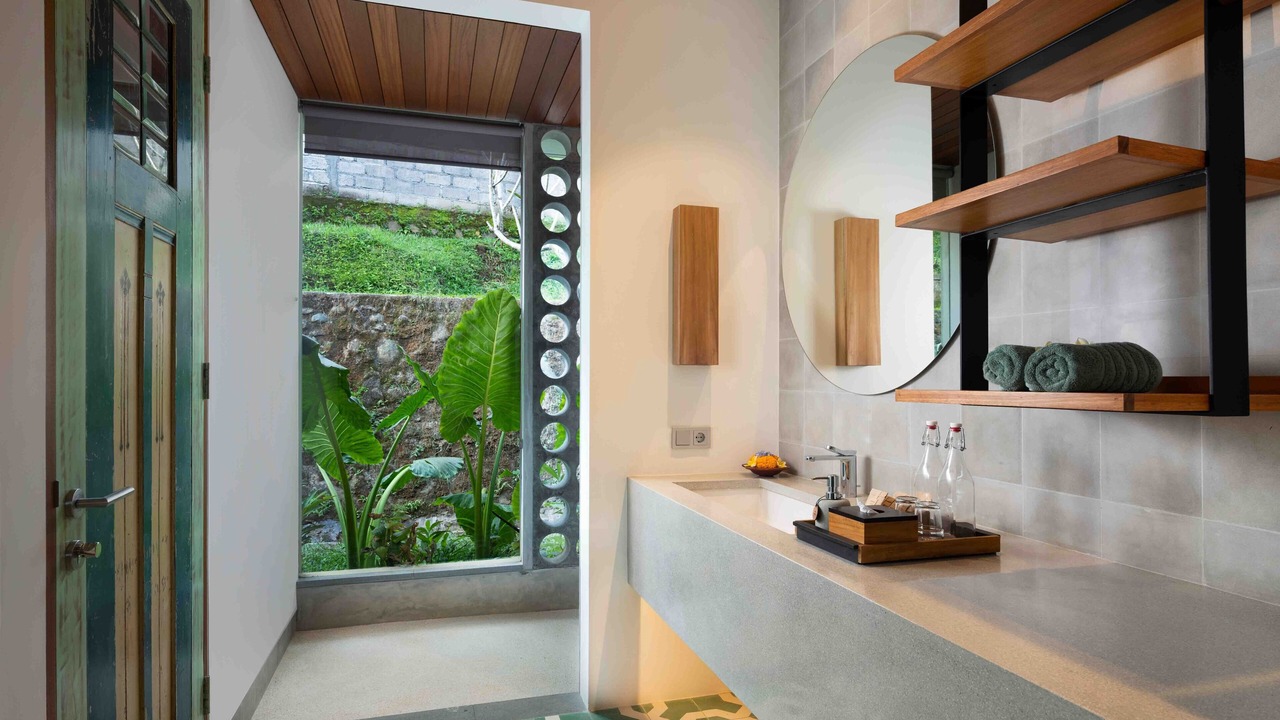 Photo of Bathroom in Sambahan
