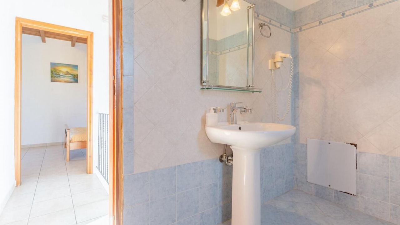 Photo of Bathroom in Fragkokastello