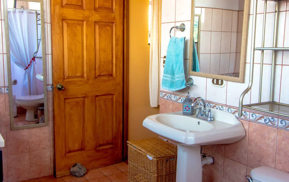 Photo of Bathroom in Mercedes