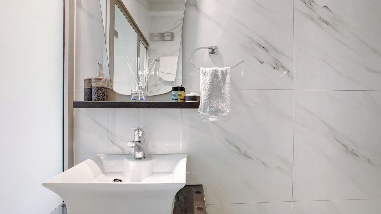 Photo of Bathroom in Elation