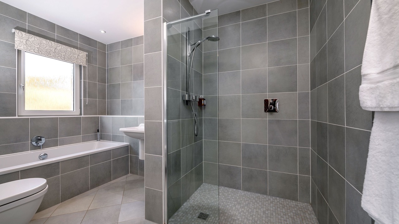 Photo of Bathroom in Lauder