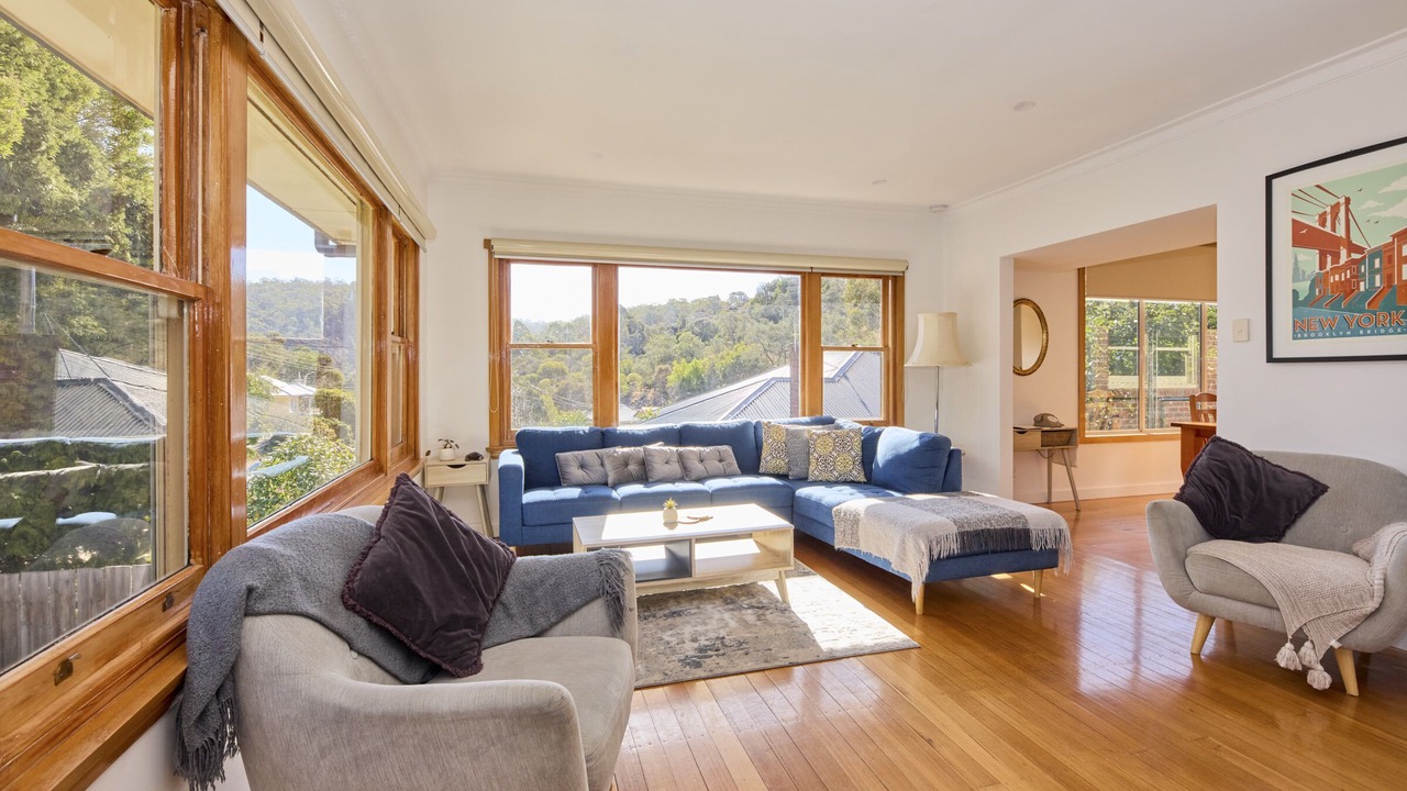 Photo of Livingroom in West Launceston