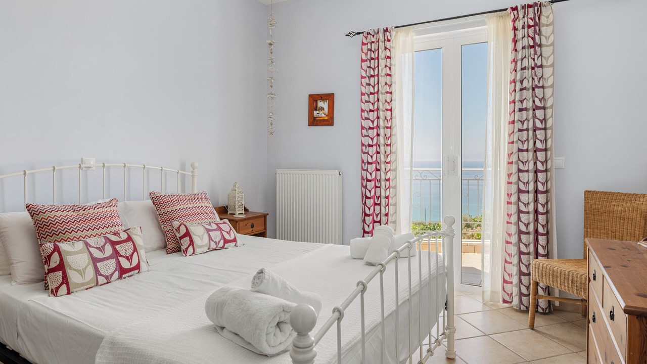 Photo of Bedroom in Mousata